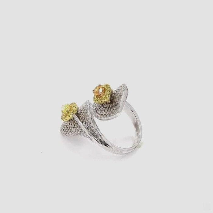Bague de cocktail - 14 carats Or blanc - 2.30ct. tw. Orange, Handtassen en Accessoires, Antieke sieraden