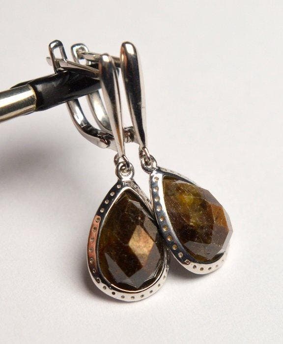 Saffier - 925 zilver - bruine facetgeslepen saffier -, Verzamelen, Mineralen en Fossielen