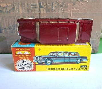 Corgi 1:43 - Modelauto - Mercedes Benz 600 Pullman