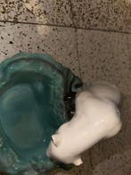 Ditmar Urbach - Kom - Aardewerk - IJsbeer bij het zwembad