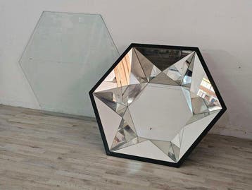 Table basse - Bois - Verre - Sculpture géométrique 70-80, Nieuw