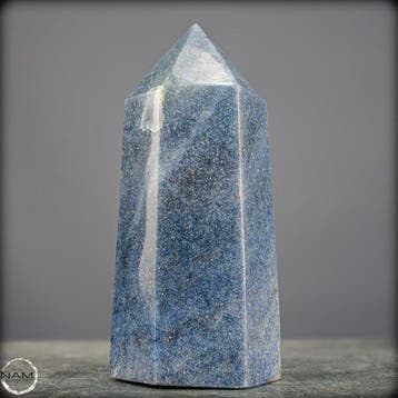 Obélisque de lazulite naturel provenant de Madagascar –