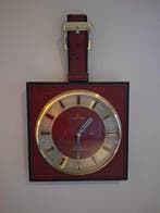 Horloge murale - Vintage Cuir - 1970-1980 - Junghans Astro, Antiquités & Art
