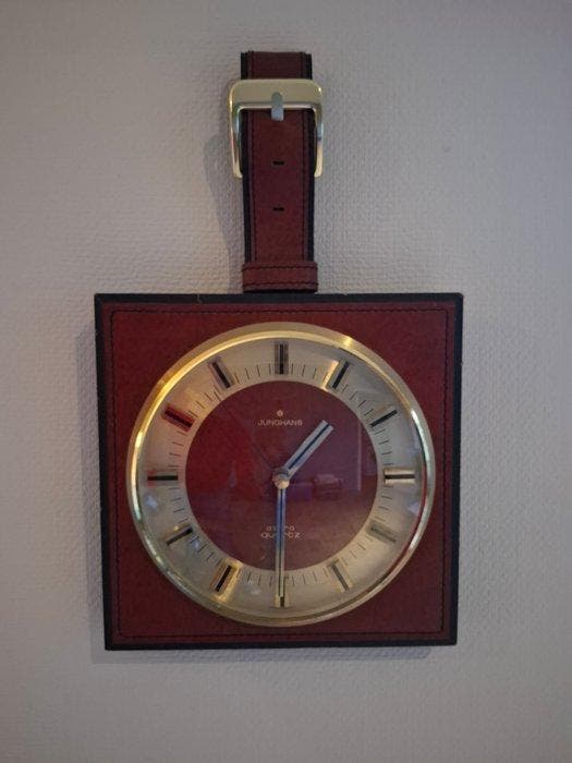 Horloge murale - Vintage Cuir - 1970-1980 - Junghans Astro, Antiek en Kunst, Kunst | Designobjecten