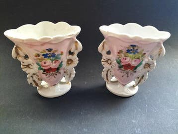 Vaas met dubbele oren (2) - Rodostalt - Volsktedt -, Antiek en Kunst, Antiek | Glaswerk en Kristal