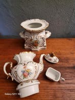 Théière - Porcelaine - Tisaniere en vieux Paris