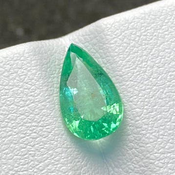 Sans prix de réserve Émeraude - 2.12 ct - International, Nieuw