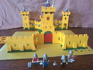 Lego Set - 375 - Castle - Yellow Castle, Nieuw
