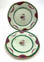 Coppia Piatti Dinastia Qing, Periodo Qianlong (XVIII secolo), Antiquités & Art