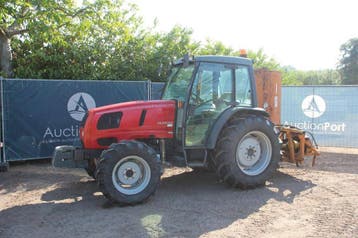 Veiling: Tractor Valpadana Victor 75 75pk Diesel 2002 met Kl, Zakelijke goederen, Landbouw | Tractoren, Ophalen, Nieuw