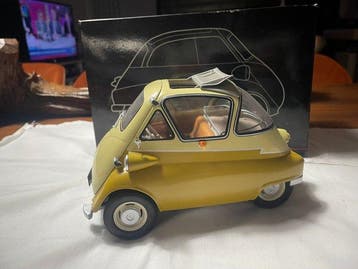 Premium Classixxs 1:12 - Modelauto - BMW Isetta Standard