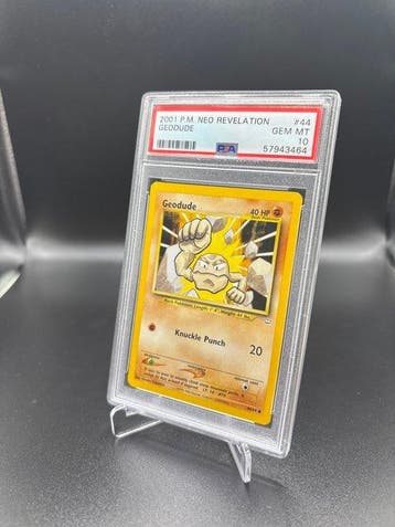 Pokémon - 1 Graded card - Geodude #44 Neo Revelation - PSA