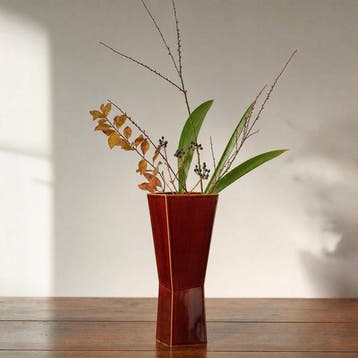 Vase - Bois - Japon - Silhouette en sablier (Sans prix de
