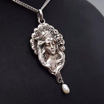 Zilver, Art Nouveau, Pauw + jonge dame - Ketting met hanger