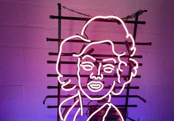 Marlilyn Monroe - Glass Neon