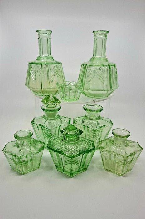 Art Deco Toiletset (8) - Uraniumglas, Antiek en Kunst, Kunst | Designobjecten