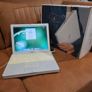 Apple iBook G3 Snow 600MHz – White Polycarbonate Design, Nieuw
