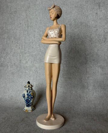 Beeld, Strand dame 33 cm (Zonder Minimumprijs) - 33 cm -