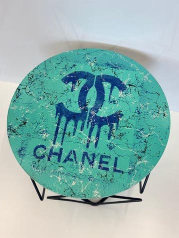 Rob VanMore - Tea-time by Chanel - ø50cm