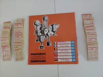 1975 Panini Édition originale - 1 Incomplete loose sticker