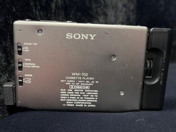 Sony - WM-702 Walkman