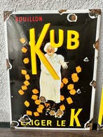 No reserve- Twee verschillende bolvormige emaille, Antiek en Kunst