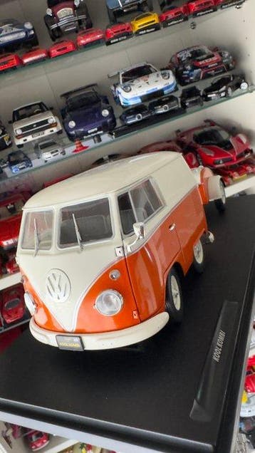 Solido 1:18 - Voiture miniature - Volkswagen VW Kool Kombi -