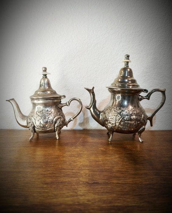 Theepot - Legering - Marokkaanse theepot, Antiek en Kunst, Curiosa en Brocante