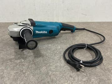 Veiling - Makita haakse slijper 2200W GA7020RFK1