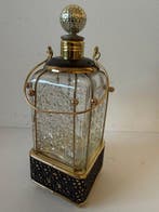 Karaf - Opaline glas, Vernikkeld messing - muziekdoos