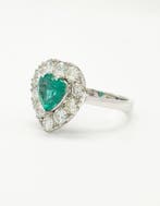 Ring - 18 karaat Witgoud Smaragd - Diamant