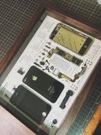 Apple iPhone 4 - Teardown Art - iPhone