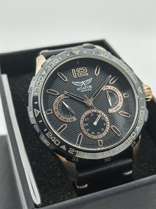 Aviator - Night Hawk - Zonder minimumprijs - Heren - 2026, Handtassen en Accessoires, Horloges | Heren
