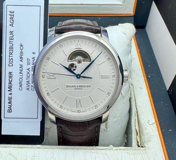 Baume & Mercier - Classics Heart Beat - M0A08688 - Homme -