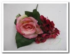 Corsage pick Lichtrose roos Hortensia Skimmia, Hobby & Loisirs créatifs, Bricolage