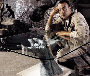Lorenzo Quinn (1966) - sculptuur, Serenidad - 46 cm - Hars