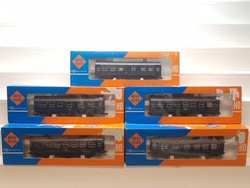 Roco H0 - 4214/4215/4216 - Wagon de passagers pour trains, Hobby & Loisirs créatifs