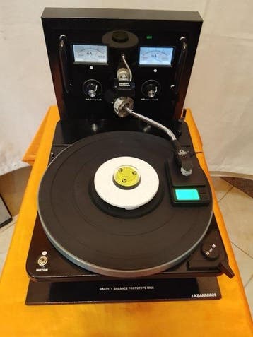 L.A.Barreieros - Atelier - Gravity Balance MKII Platenspeler, Nieuw