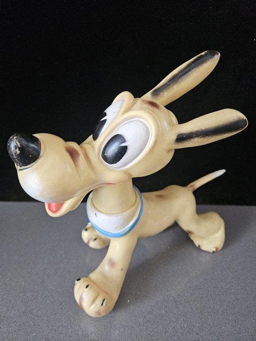 Disney Ledra - 1 Pluto figuur 24 cm., Verzamelen, Disney