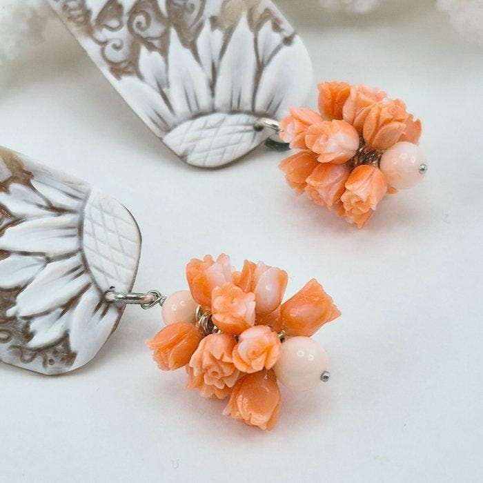 Koraal - Zilver - Oorbellen - Cameo en Rose in koraal, Antiek en Kunst, Curiosa en Brocante
