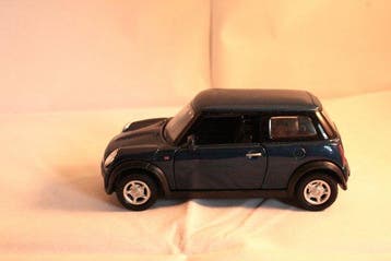 Welly 1:38 - Voiture miniature (8) - Mini Cooper; Audi TT;, Nieuw