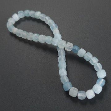 Armband Aquamarijn. Facetparels in kubusvorm. Natuurlijke, Verzamelen