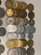 Espagne. Collection of coins and banknotes (Sans prix de