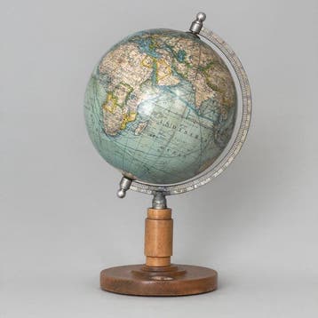 Globe Mang’s Nouveau Erd-Globus, Prof. Dr. Stricker,
