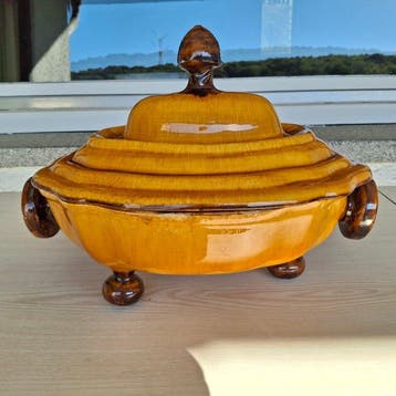 dieulefit - Tureen (2) - Aardewerk - Grote soepterrine