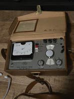 Industriële apparatuur - Vintage TES Field Strength Meter