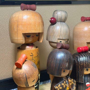 Set van 8 vintage Japanse creatieve Kokeshi-popjes - Lint-