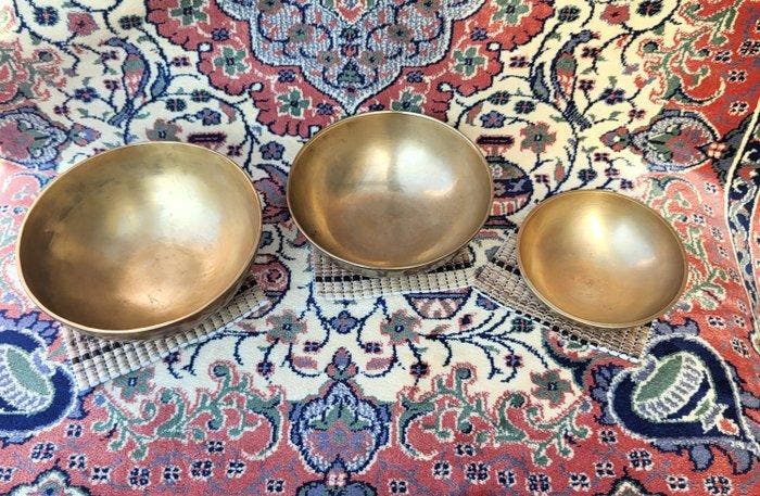 Onbekend - Set 3 antieke Manipuri Klankschalen - -, Musique & Instruments, Instruments à vent | Flûtes à bec