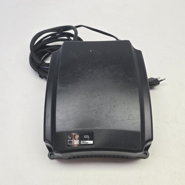 Cellpower Acculader 24V LiFePO4 Acculader 12A | nette Staat, Audio, Tv en Foto, Opladers, Nieuw, Ophalen of Verzenden