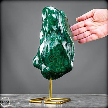 Zeer zeldzaam natuurlijk malachiet op stand- 4246.17 g, Collections